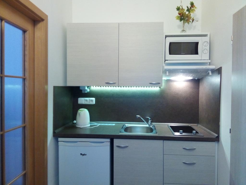 Apartmany - Penzion Smetanka Ceske Budejovice Eksteriør billede
