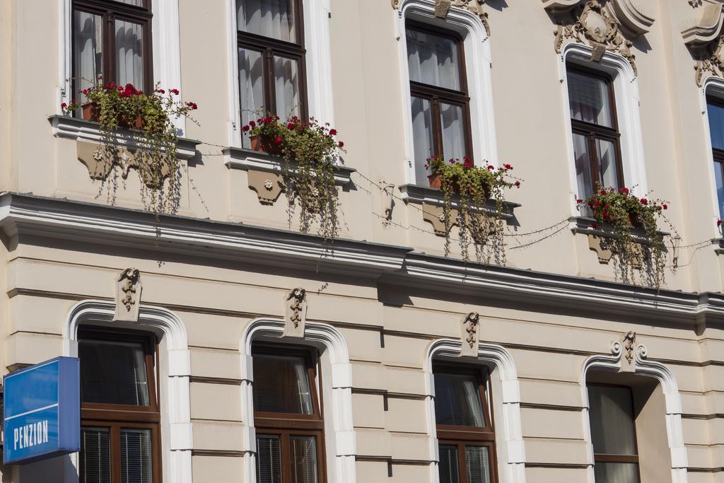Apartmany - Penzion Smetanka Ceske Budejovice Eksteriør billede